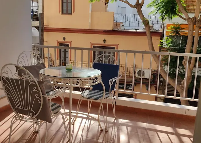 Frontbeach In Boliches Daire Fuengirola